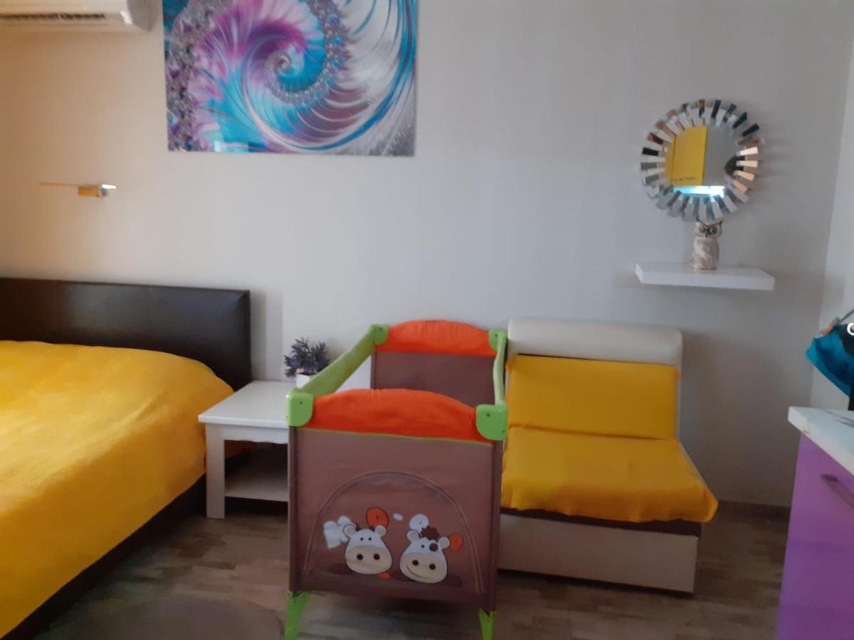 Parus-2-Studio Pomorie Exterior photo
